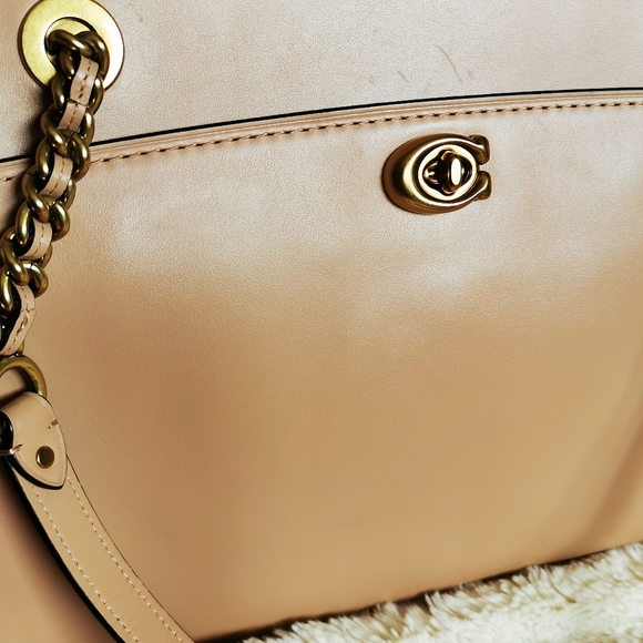 Parker Carryall - Picture 8 of 10